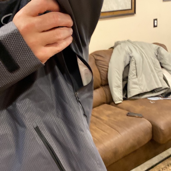 The North Face Rain Shell Jacket Large Gray - Picture 9 of 12